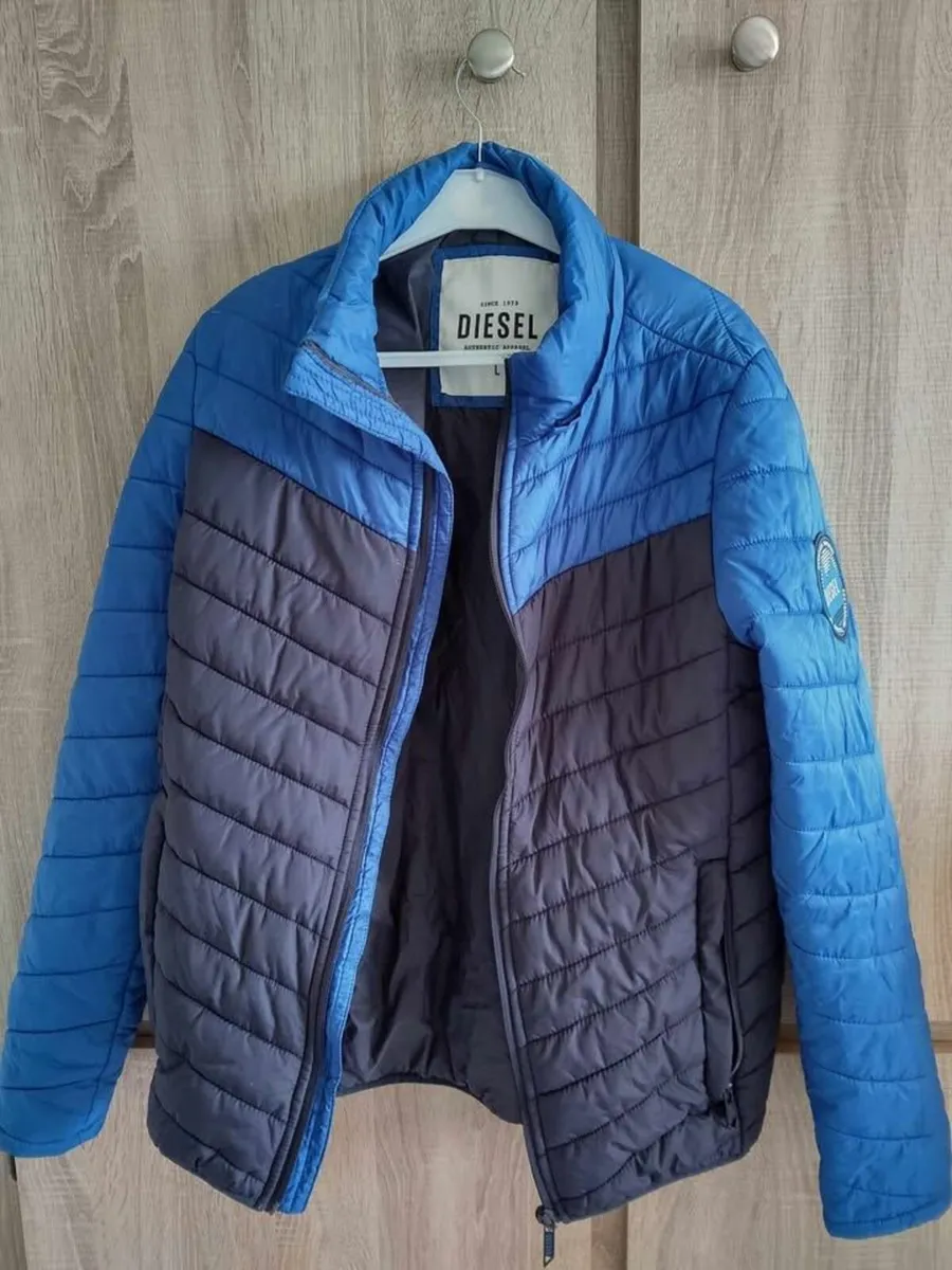 Diesel jacket label size L worn twice - Image 2