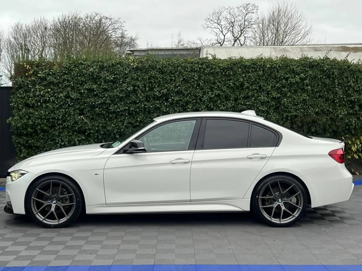 BMW 3-Series 320d M-SPORT COMPETITION // FULL SERV - Image 3