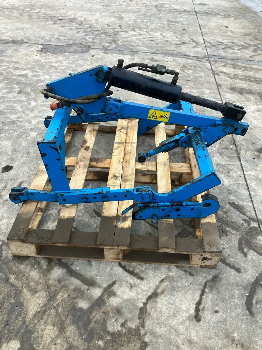 Lemken power Harrow piggy back lift pack - Image 1