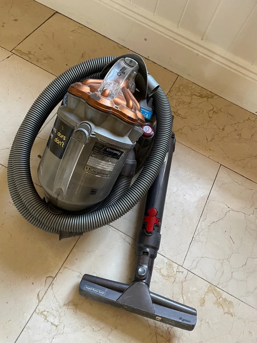 Dyson vacuum cleaner - Image 1