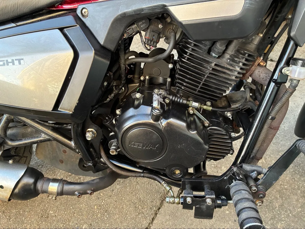 KEEWAY k-light 2020 very low miles - Image 3