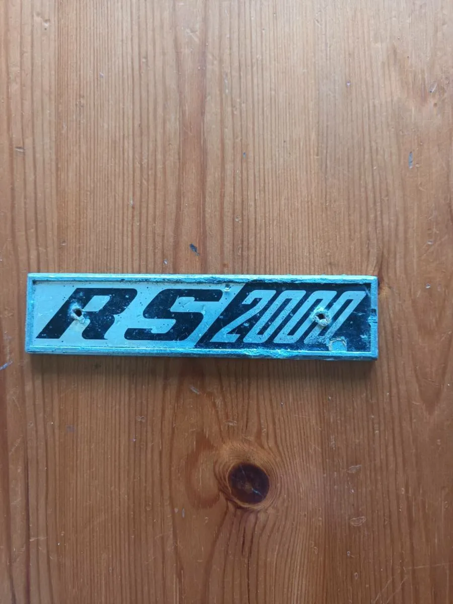 RS  2000 Badge - Image 1