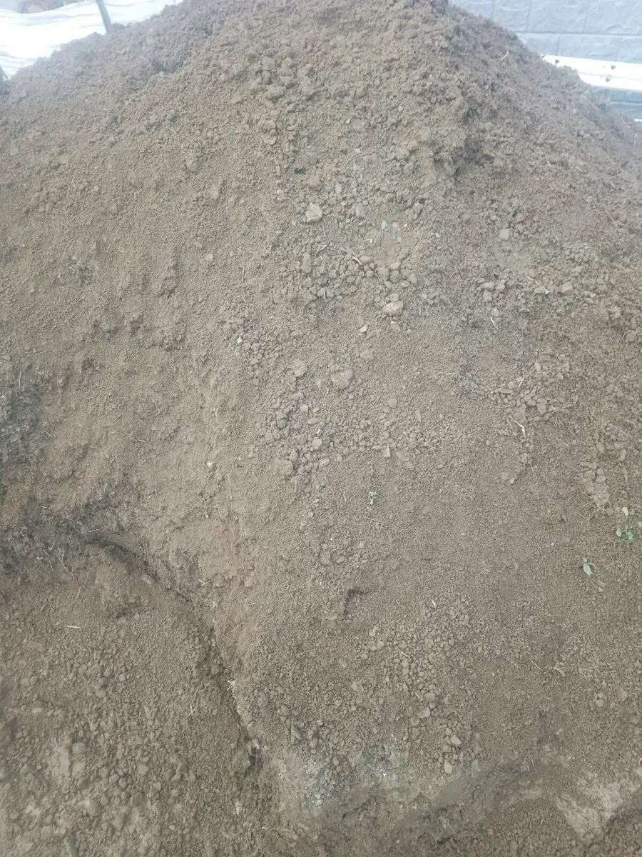 . Topsoil - Image 1