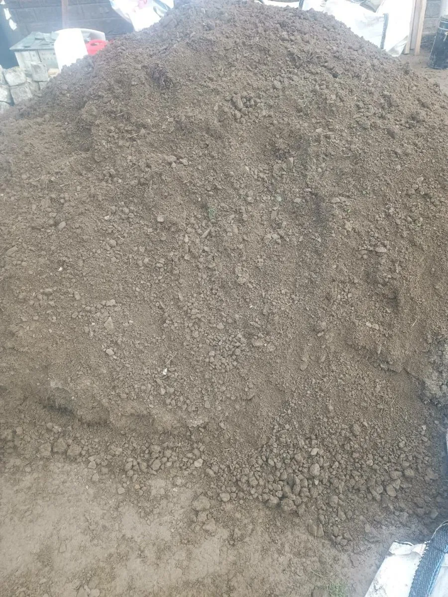 . Topsoil - Image 2