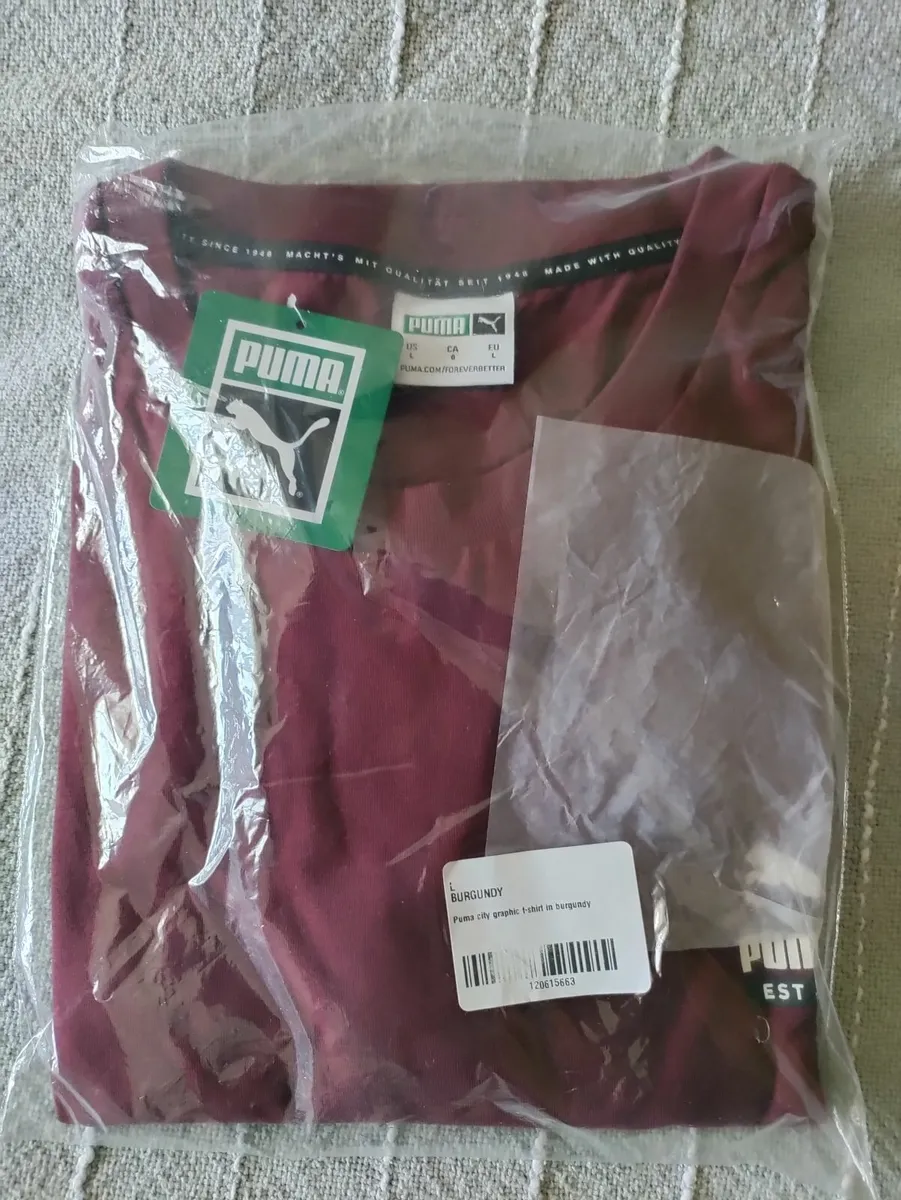 Puma Berlin shirt L New - Image 2
