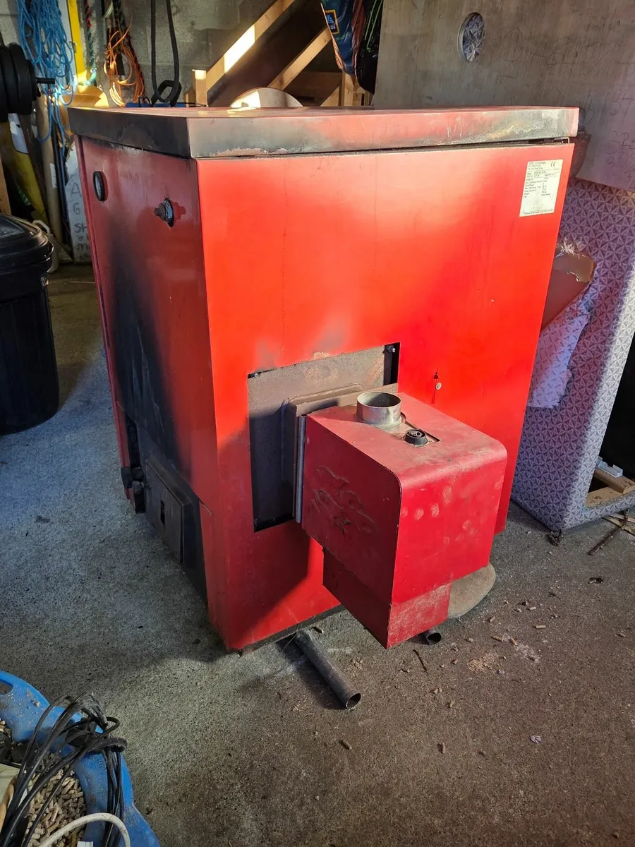 Wood pellet boiler and burner - Image 4