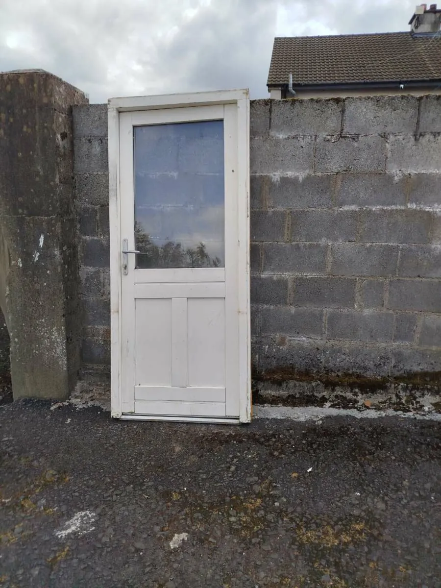 🏠 HIGH QUALITY DOOR AVAILABLE 🏠 - Image 1