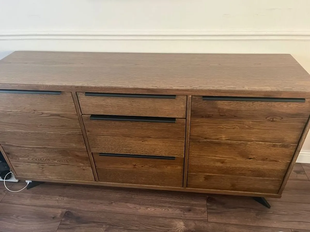 2 Door/3 Drawer smoked oak sideboard - Image 3