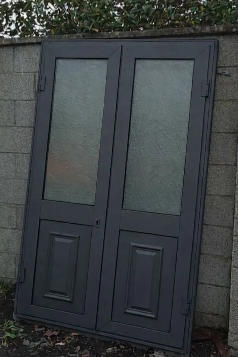 🏠 HIGH QUALITY DOOR AVAILABLE 🏠