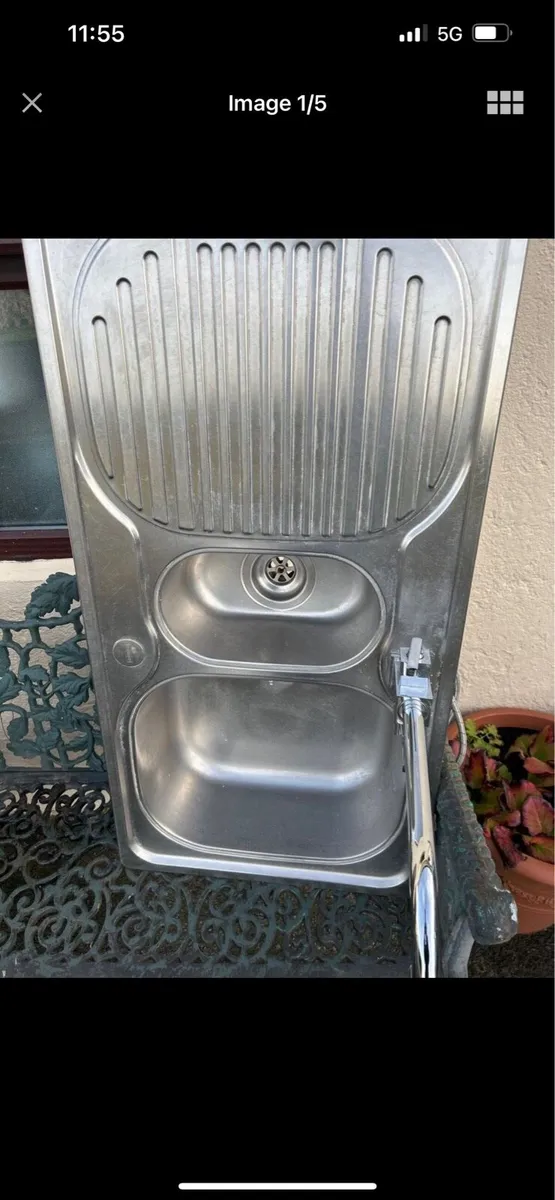 FRANKE sink and a half - Image 1