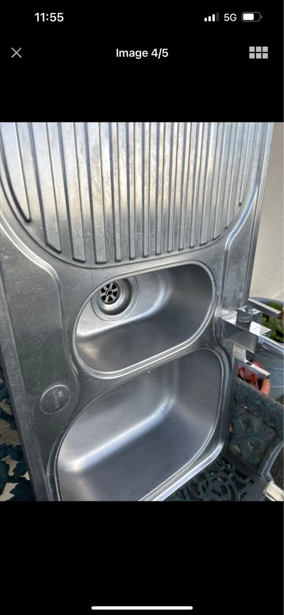 FRANKE sink and a half - Image 2