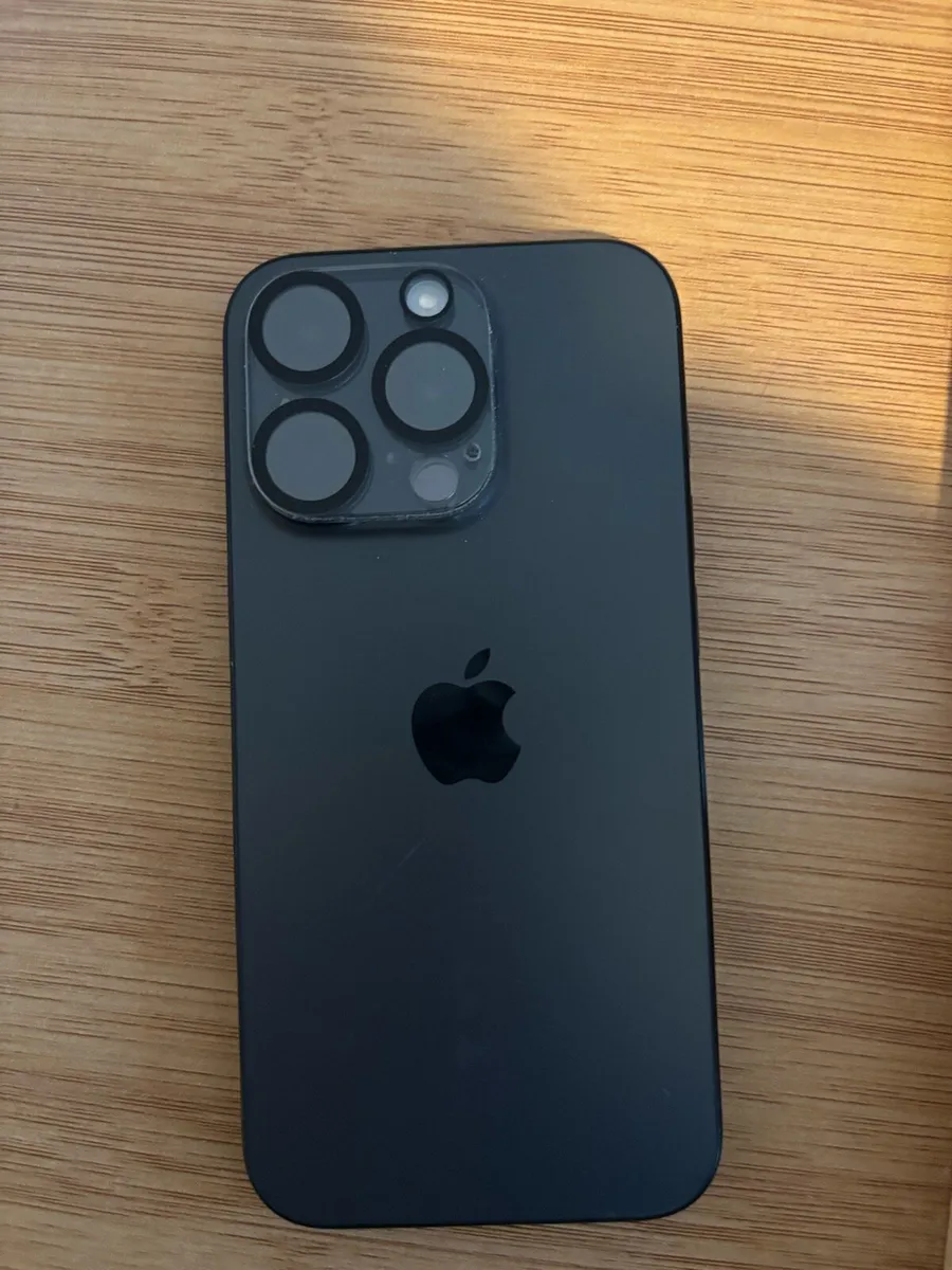 iPhone 15 Pro - Image 2