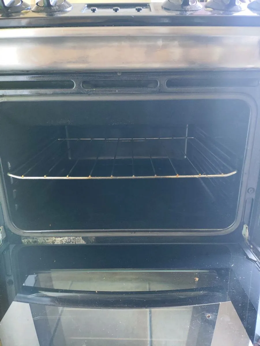 Zanussi Cooker & Oven - Image 4