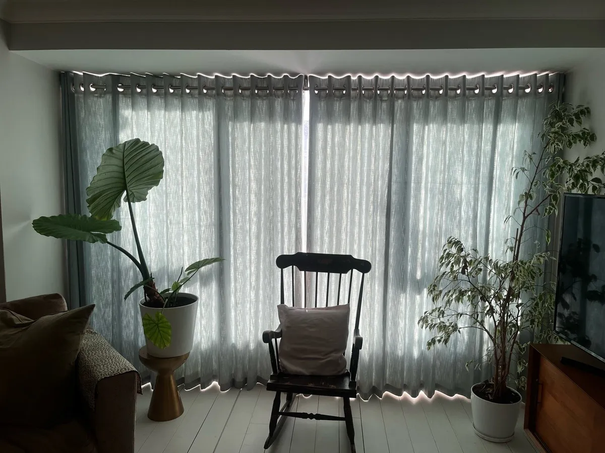 Curtains - 2 lined sets, 1 door curtain & 1 Roman - Image 2