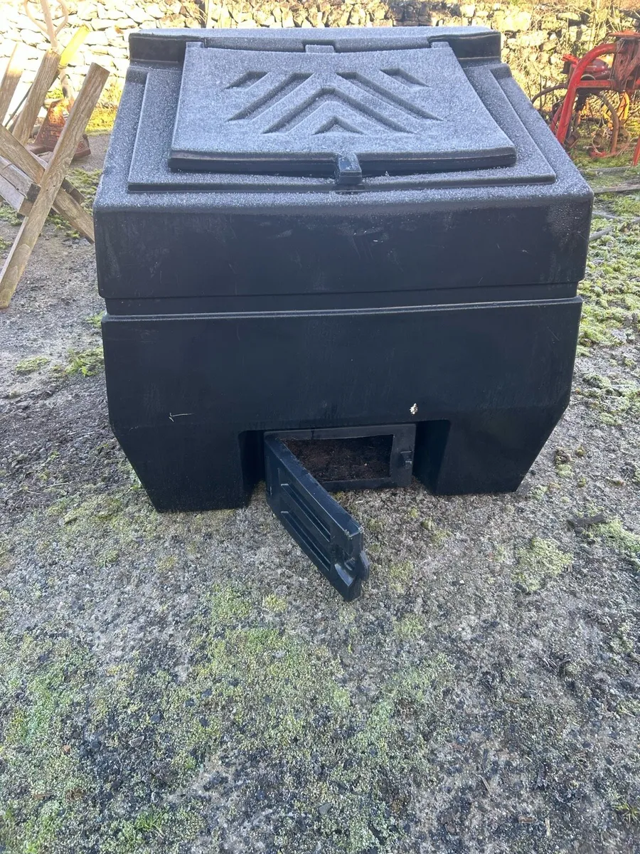 Stove coal bunker - Image 2