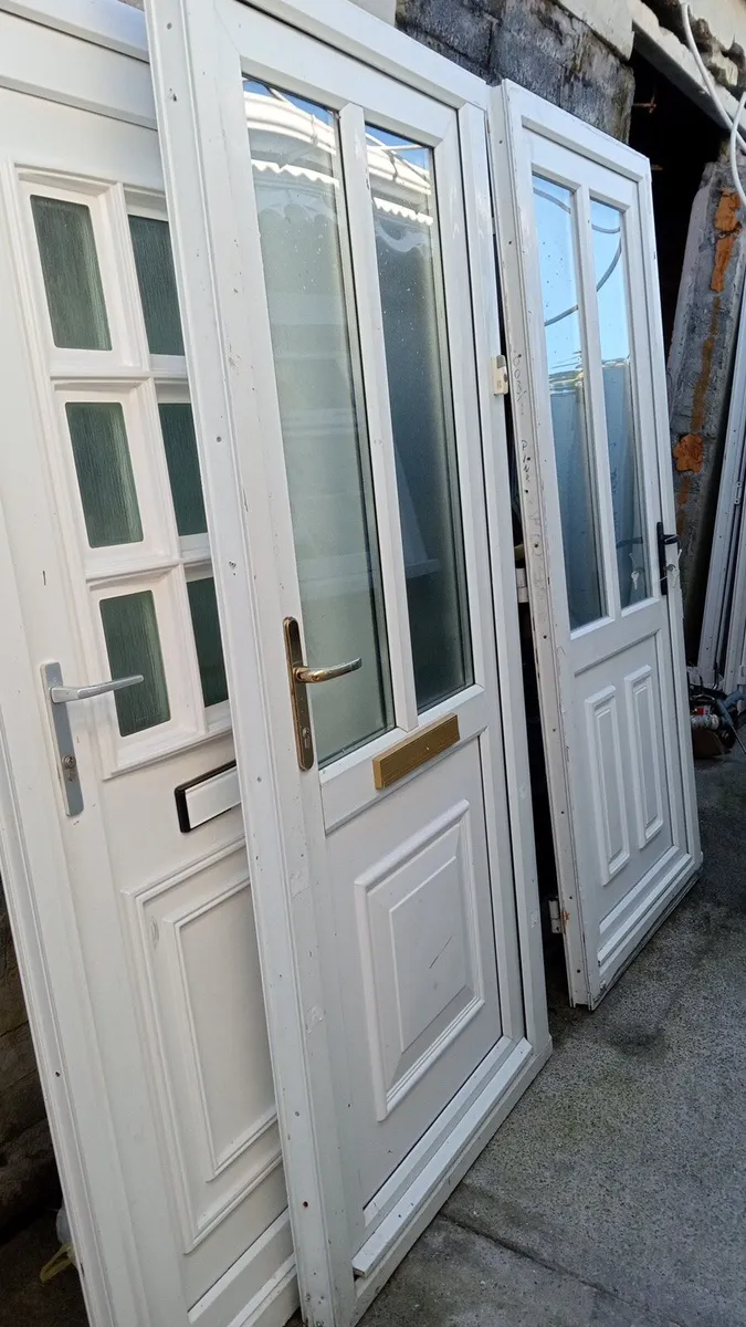 🏠 HIGH QUALITY DOOR AVAILABLE 🏠 - Image 1