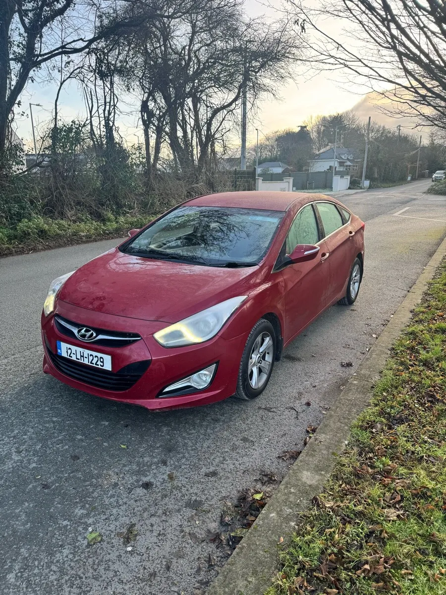 2012 HYUNDAI i40 - NCT 08/26 - TOP SPECS - MINT - Image 3