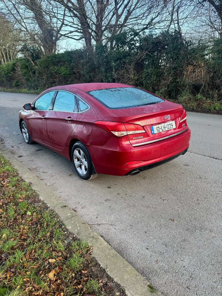 2012 HYUNDAI i40 - NCT 08/26 - TOP SPECS - MINT - Image 4