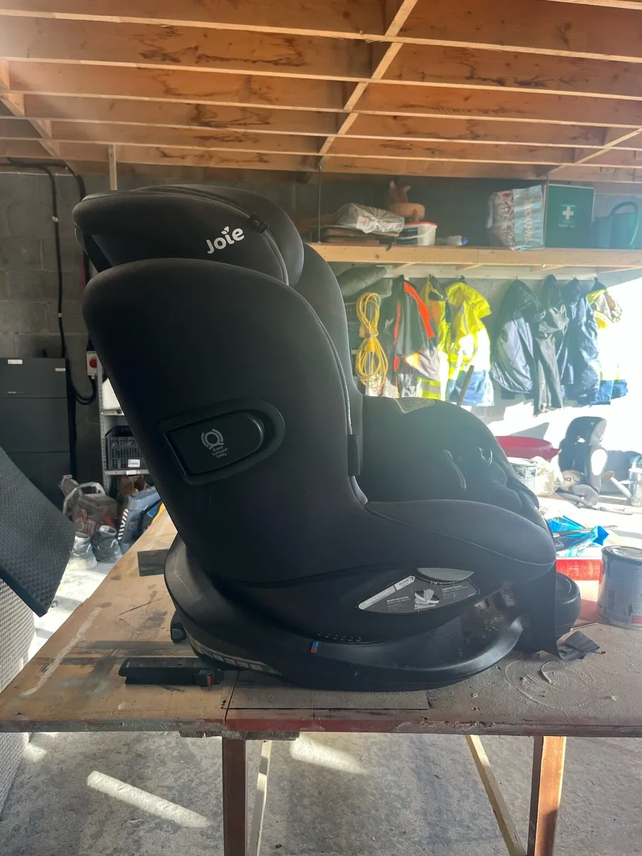 Isofix turning Car seat - Image 2