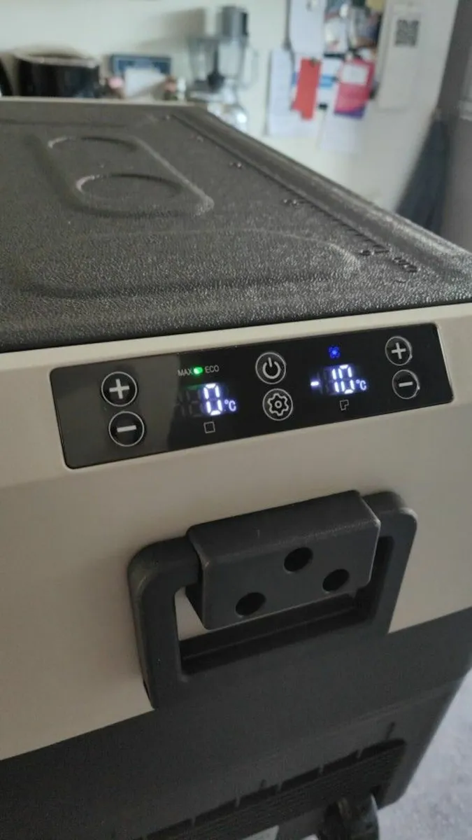 12V Compressor fridge for boat - Image 3