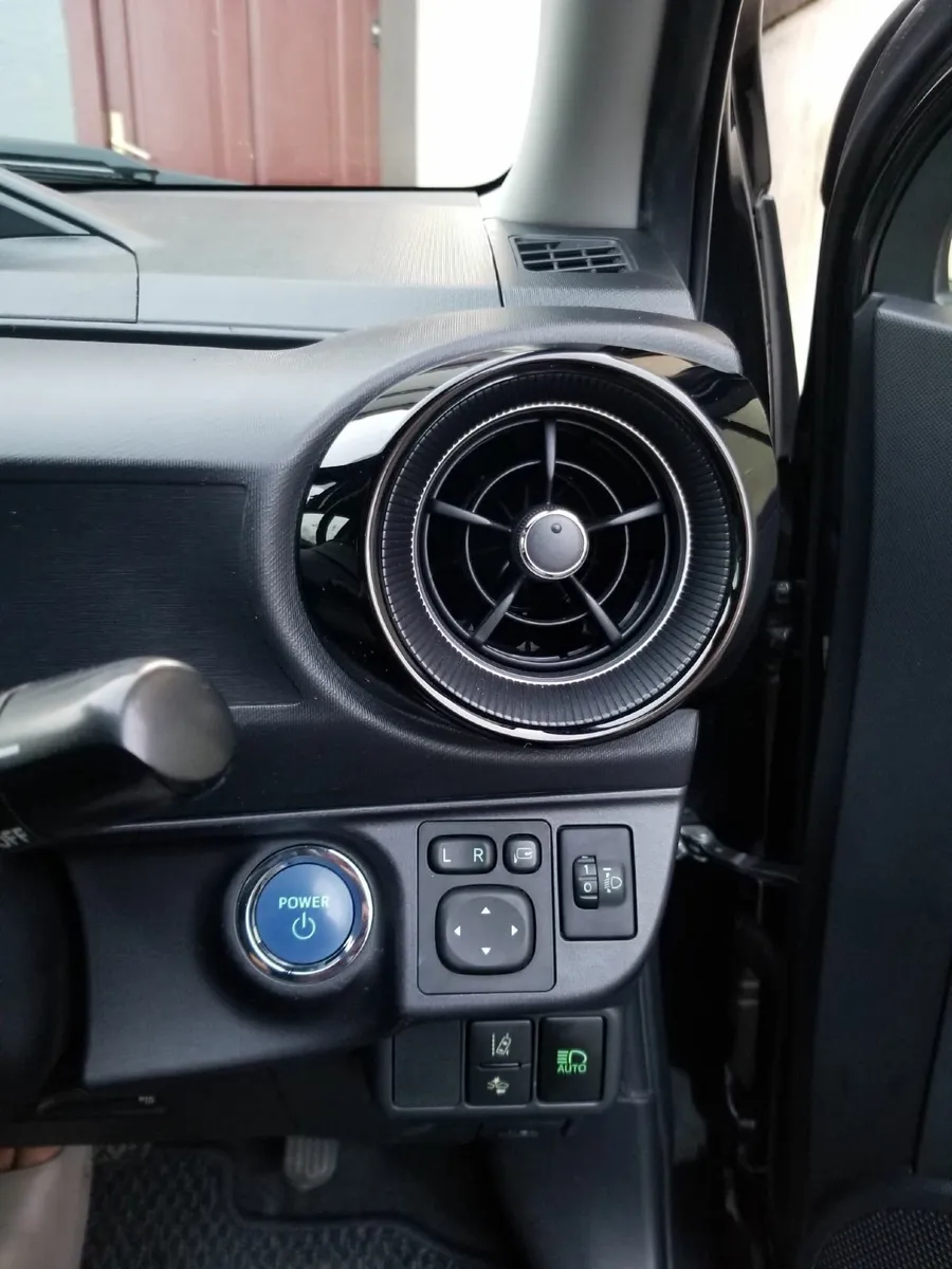 Toyota Aqua 2019 - Image 3