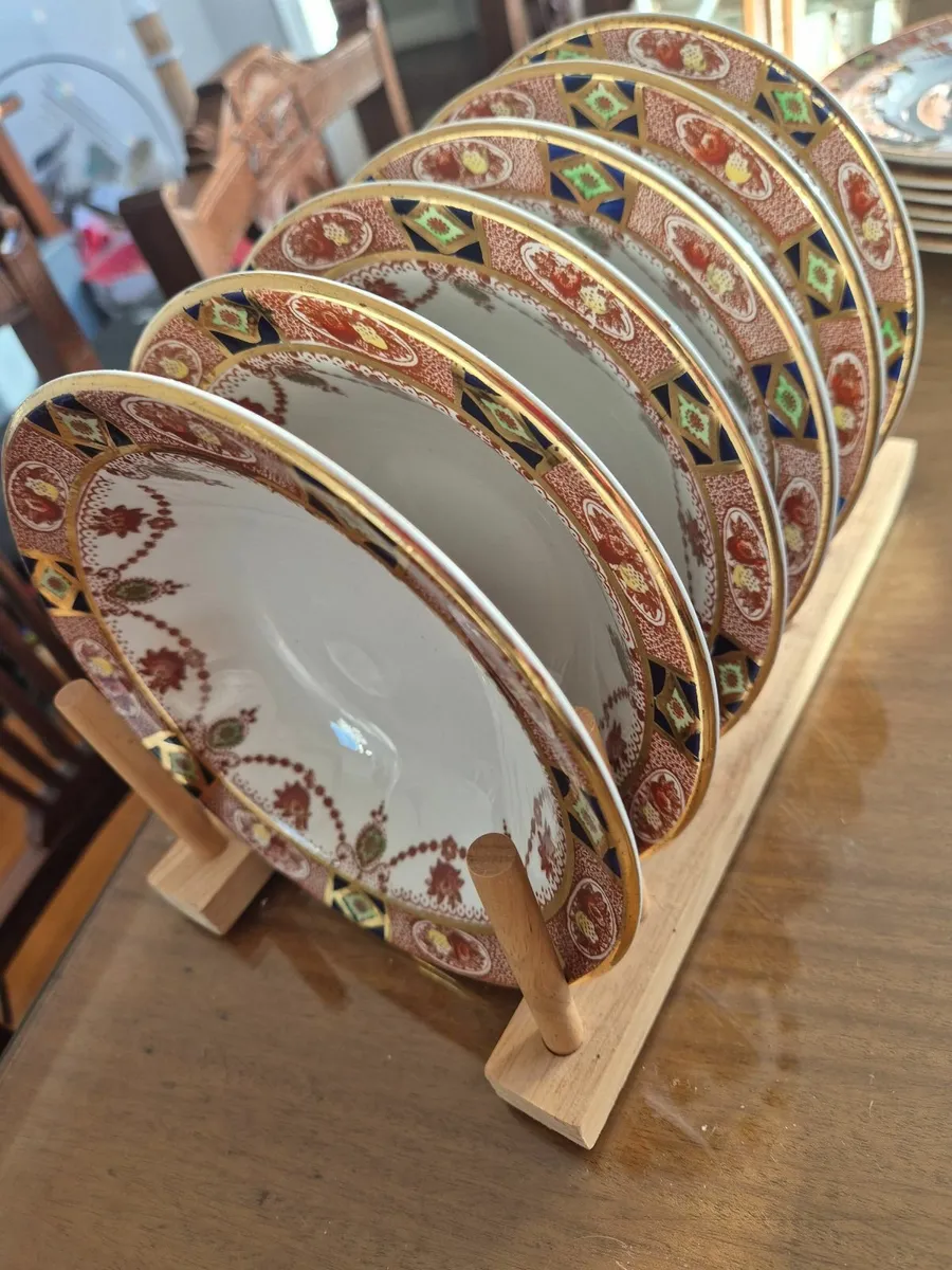 Arklow delph - Image 1