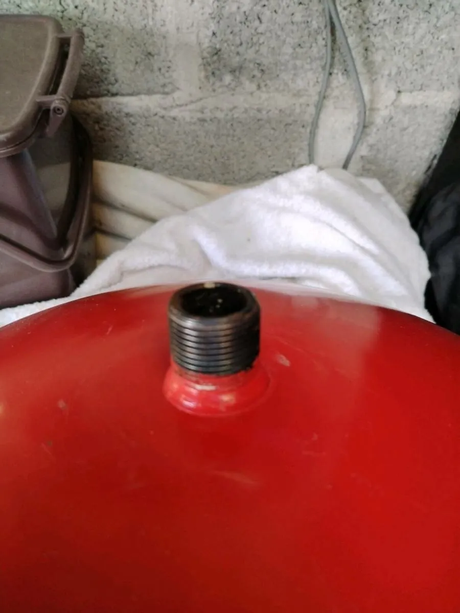 Expansion vessel - Image 4