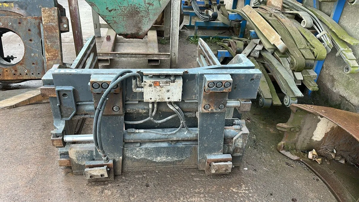 Forklift Clamp - Image 3