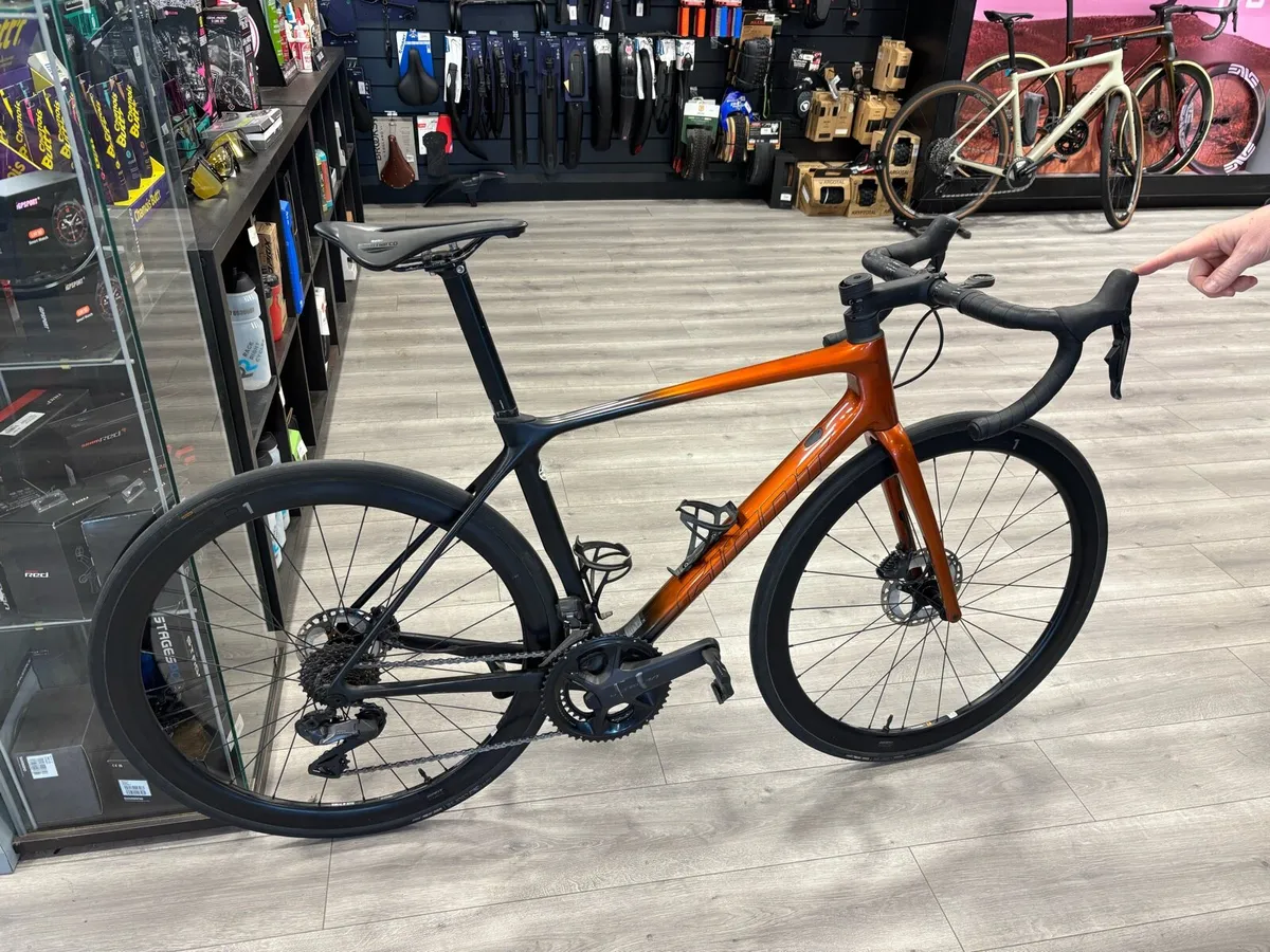 Giant TCR pro1 ultegra di2 - Image 3