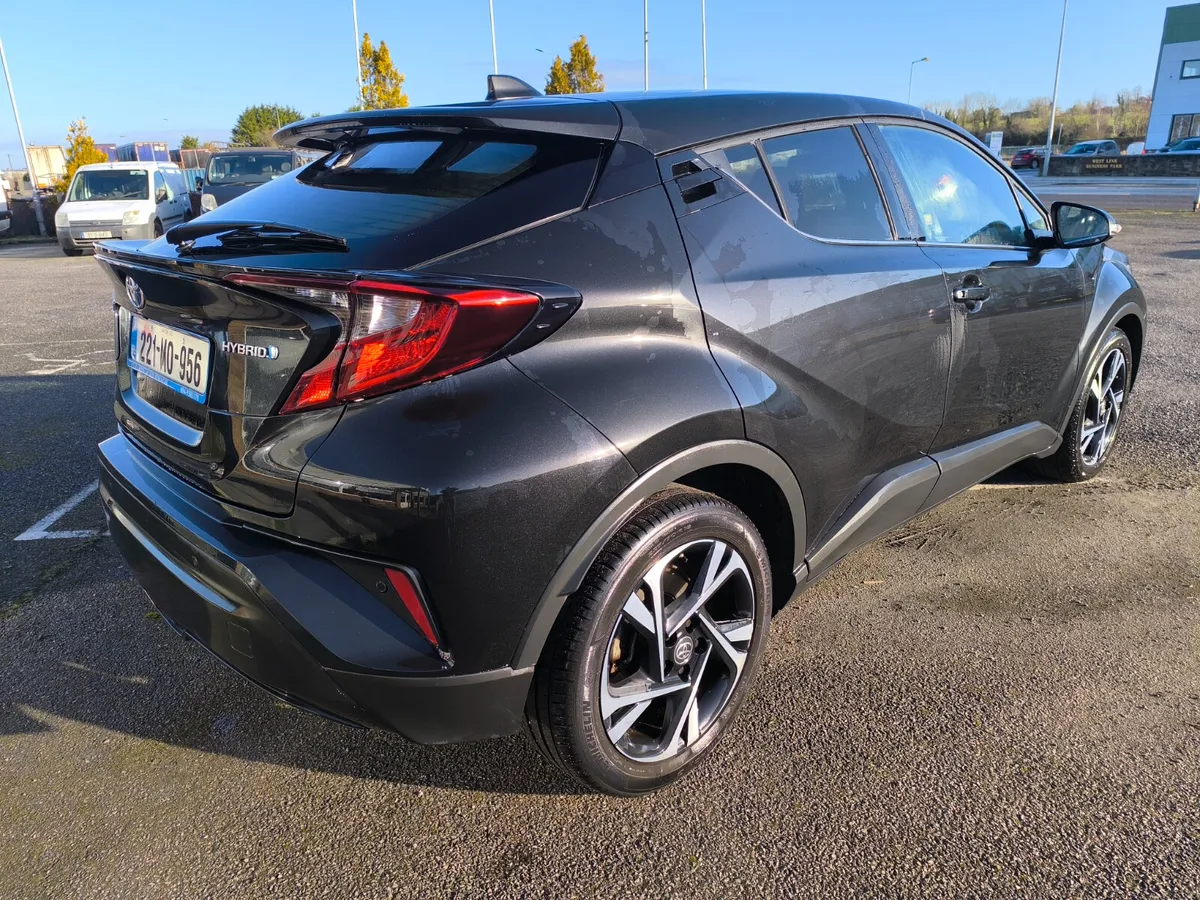 221 Toyota C-HR sport Hybrid Auto - Image 2