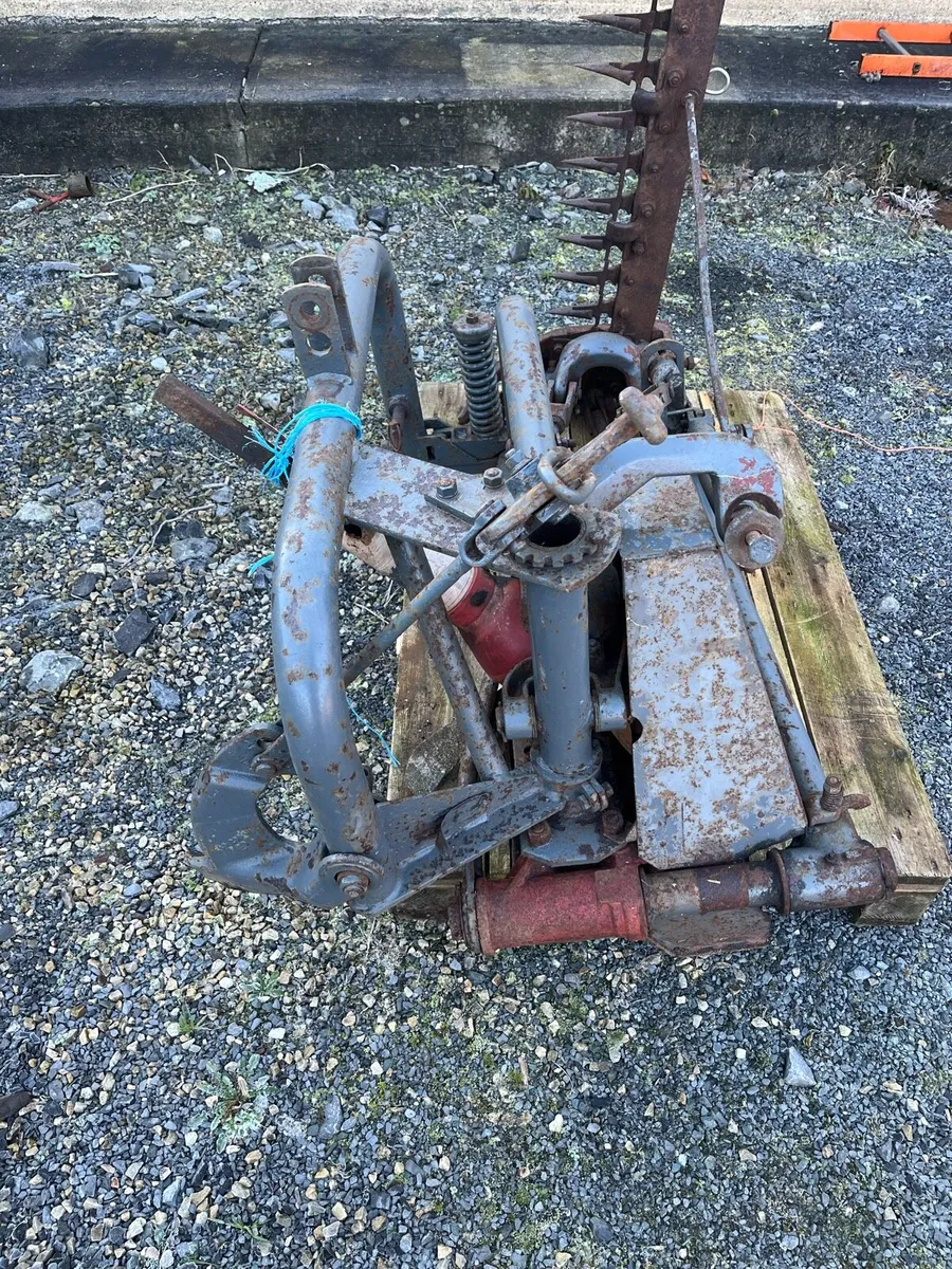 Ferguson 732 mower - Image 2