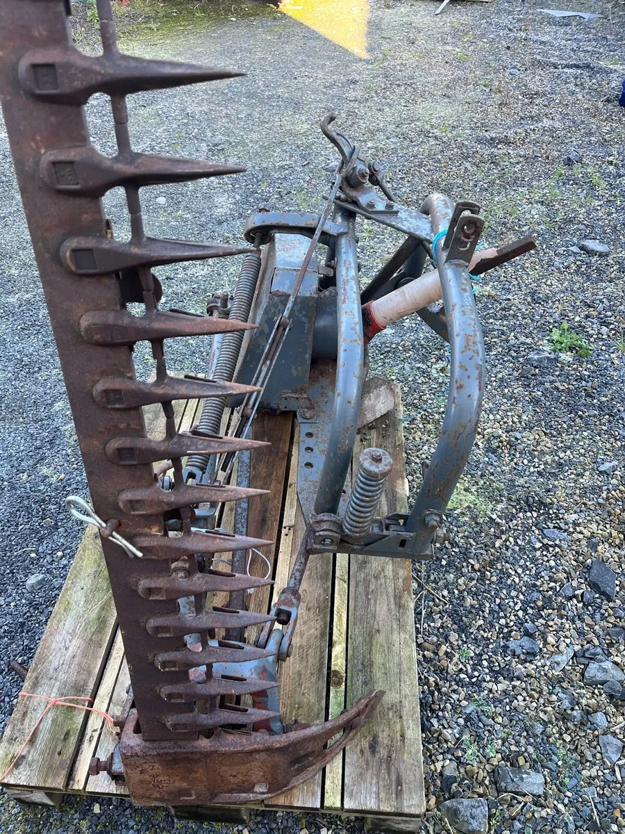 Ferguson 732 mower - Image 3