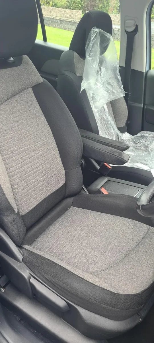 2015 Citroen C4 Grand Picasso *NCT 08/26 - Image 4