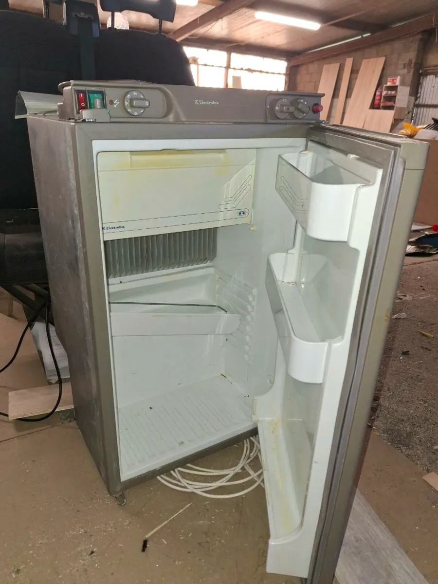 Camper Fridge - Image 3
