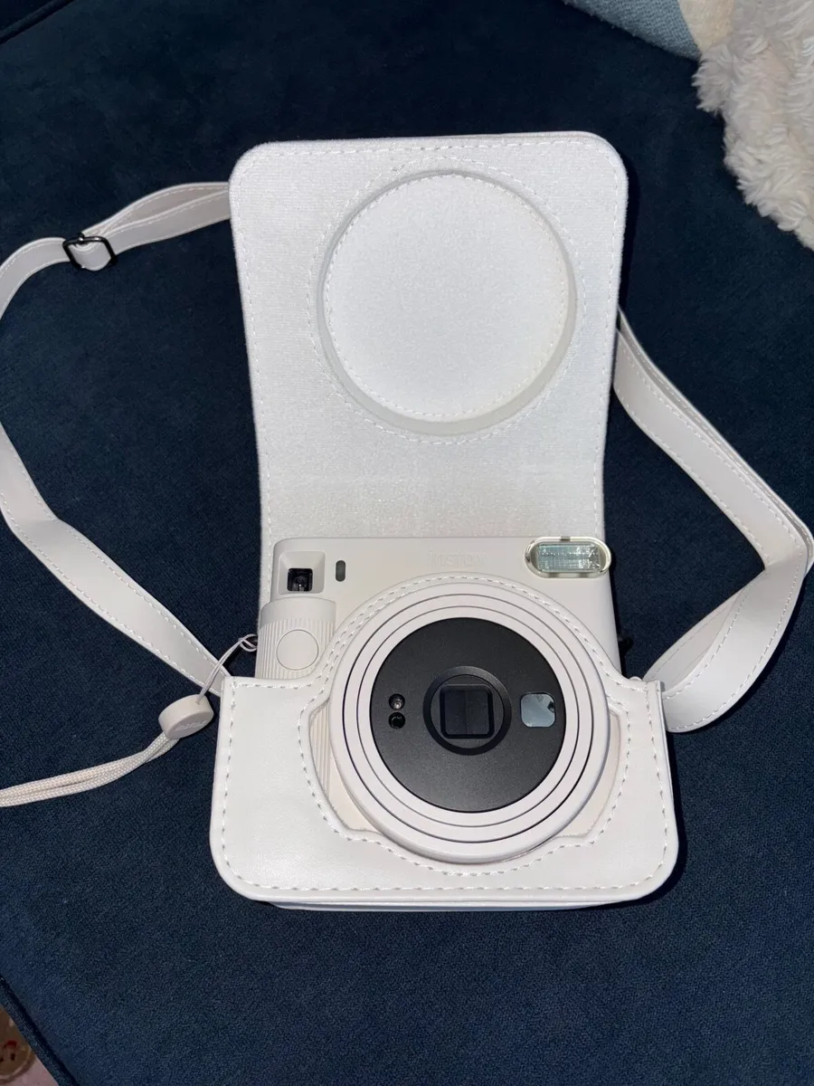 Fujifilm Instax Camera - Image 2