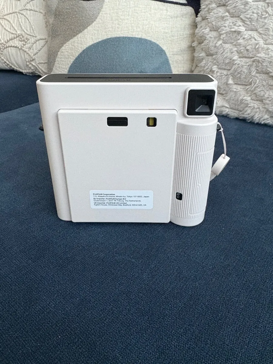 Fujifilm Instax Camera - Image 3