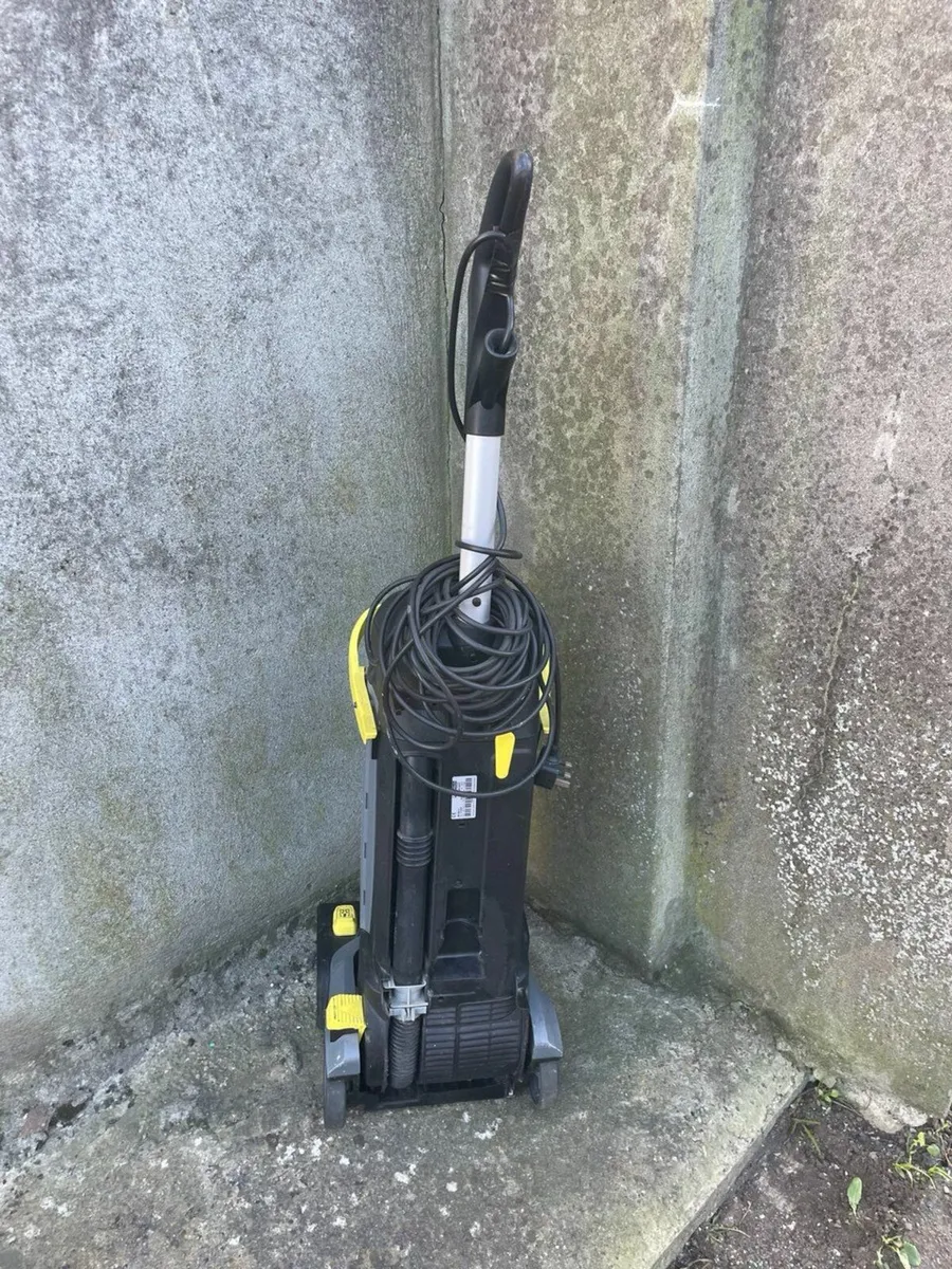 Scrubber Dryer Karcher BR 30/4 C - Image 4