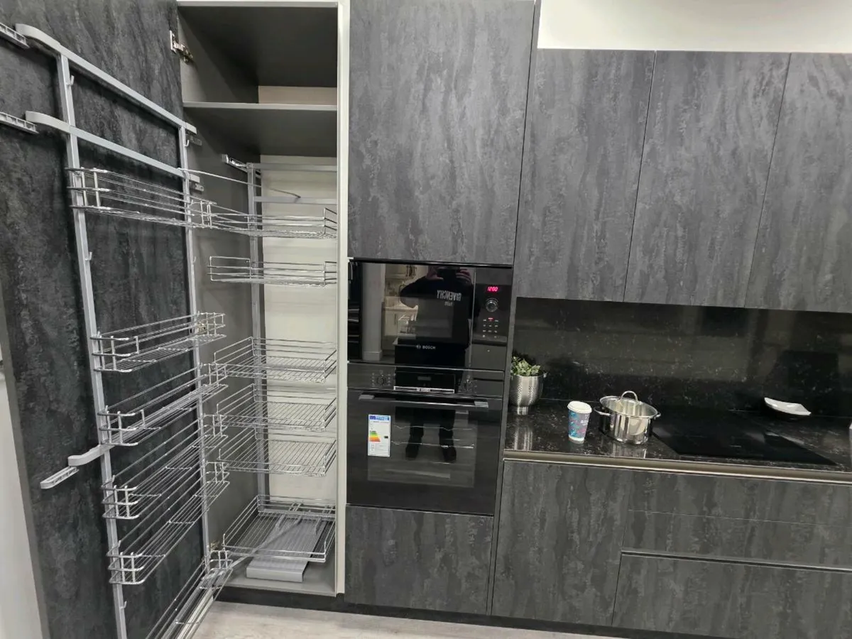 Display kitchen for sale - Image 2