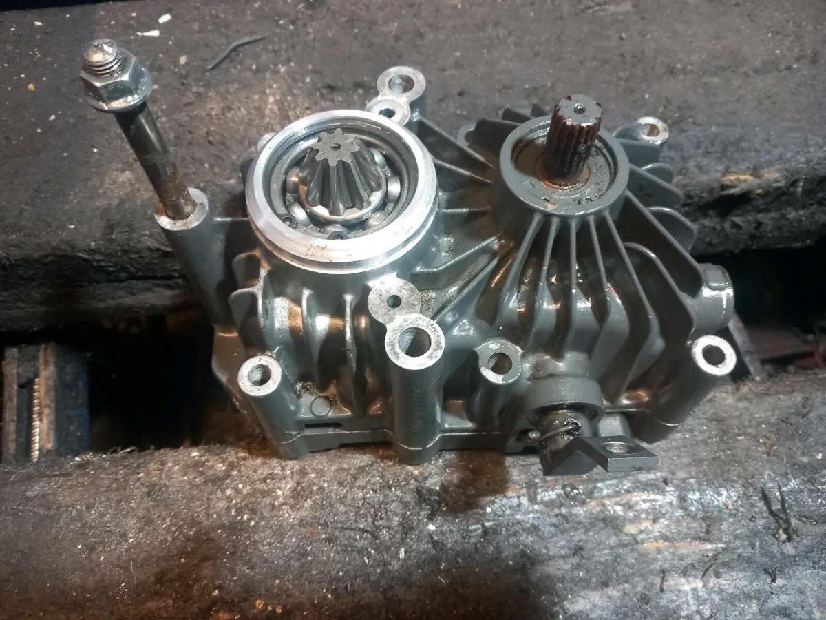 Kubota ride on mower pump repairs - Image 1