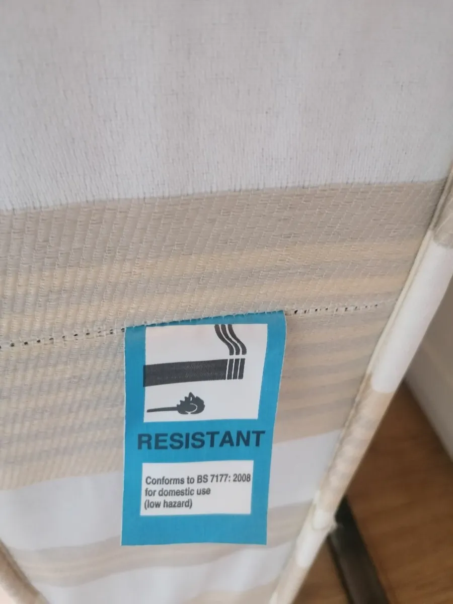Double mattress 4'6'' unused - Image 2