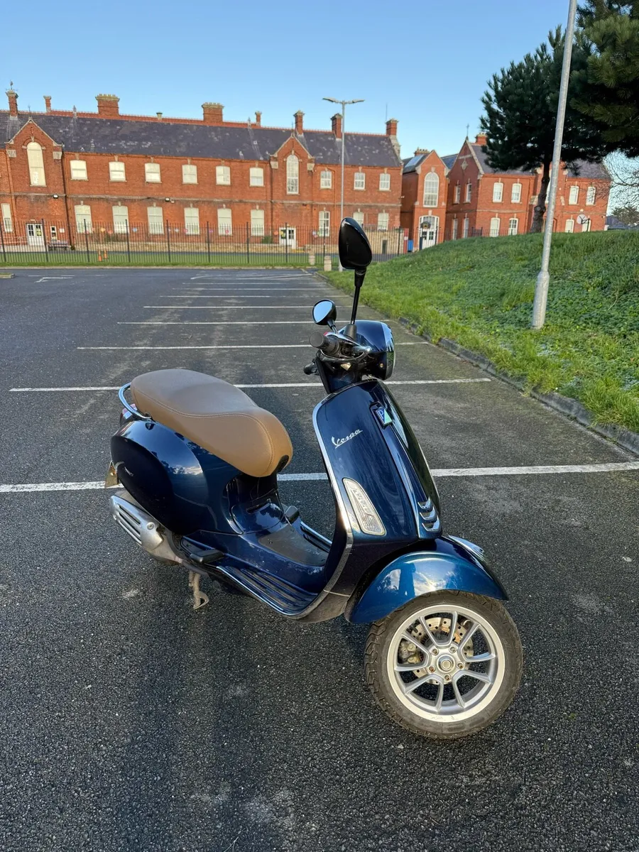 2020 Vespa Primavera 125 - Image 1