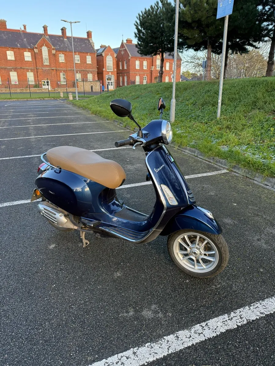 2020 Vespa Primavera 125 - Image 4
