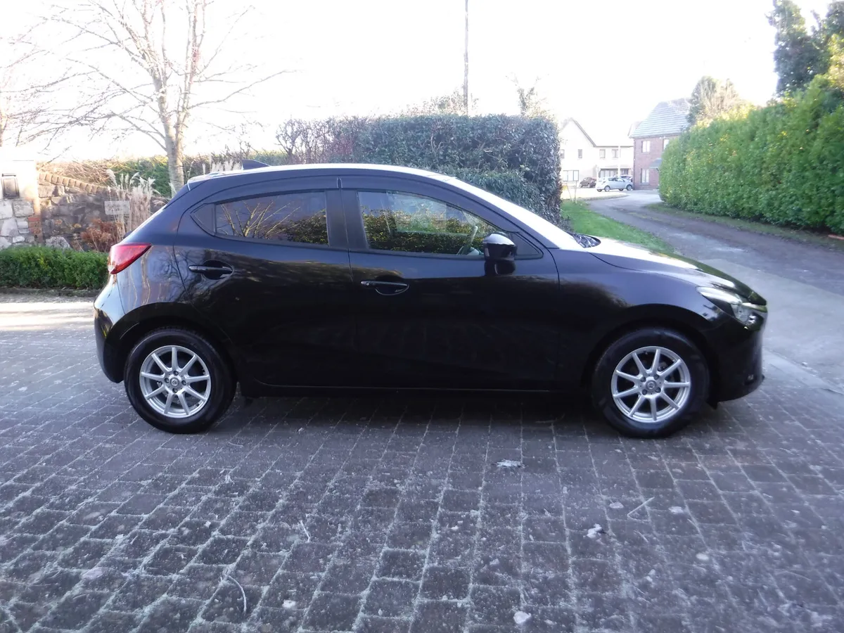 MAZDA DEMIO 1.3 AUTO LOW MILEAGE HIGH SPEC - Image 2