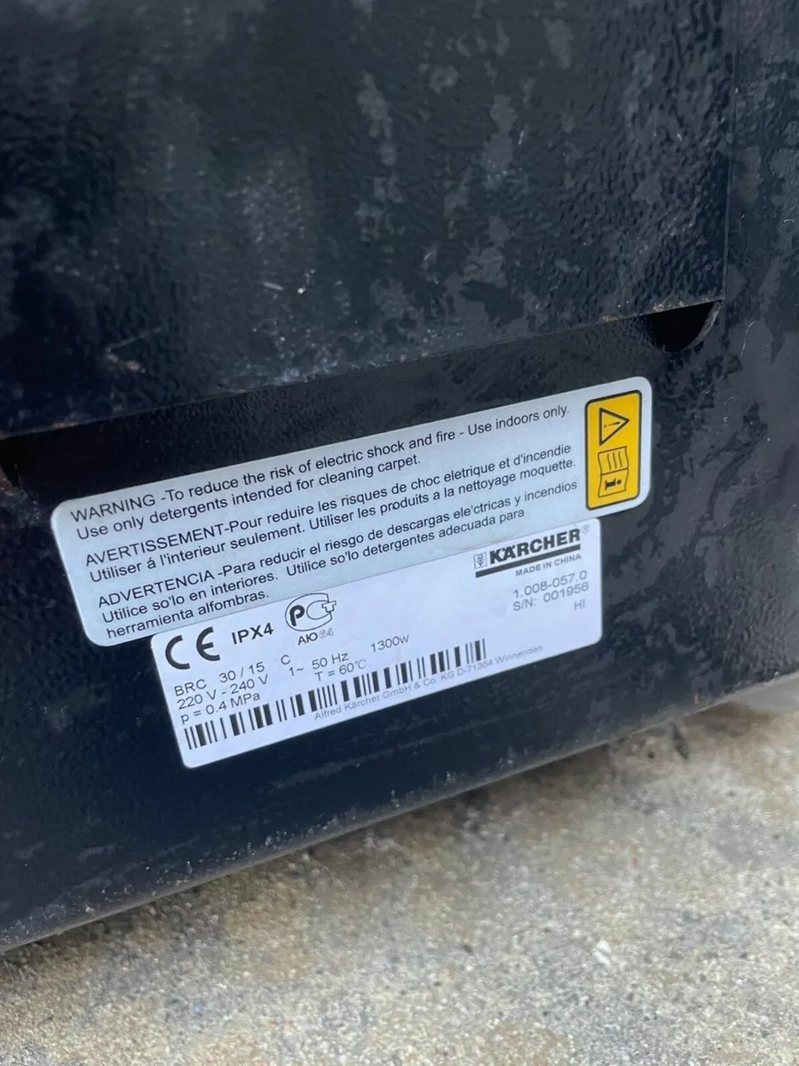 Carpet Cleaner Karcher BRC 30/15 C - Image 4