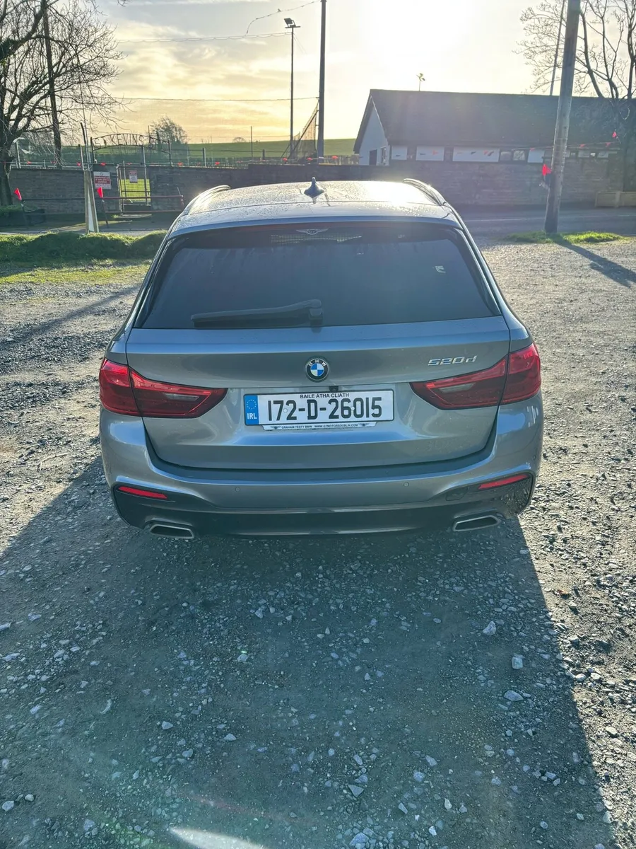 BMW 5 series touring - Image 4