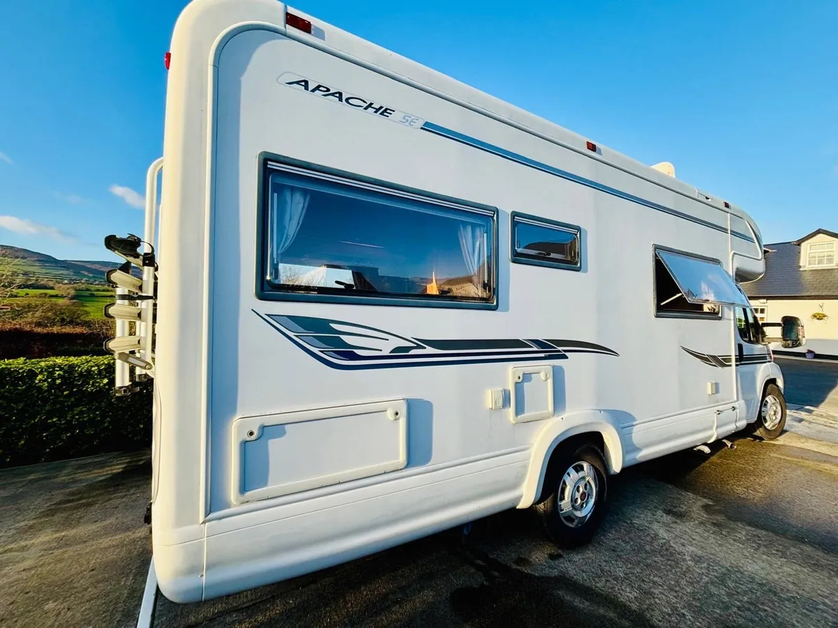 Autotrail Apache 700 ducato maxi 6 berth - Image 3