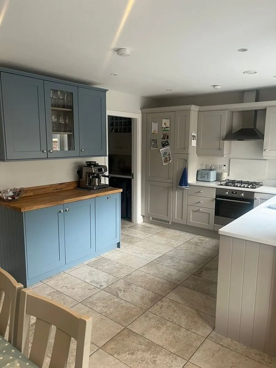 Full kitchen for sale - Image 4