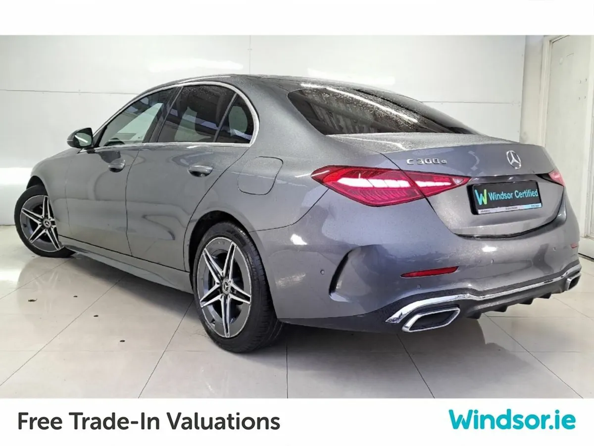 Mercedes-Benz 300 C 300 E Amg Line Auto  AMG Line - Image 3