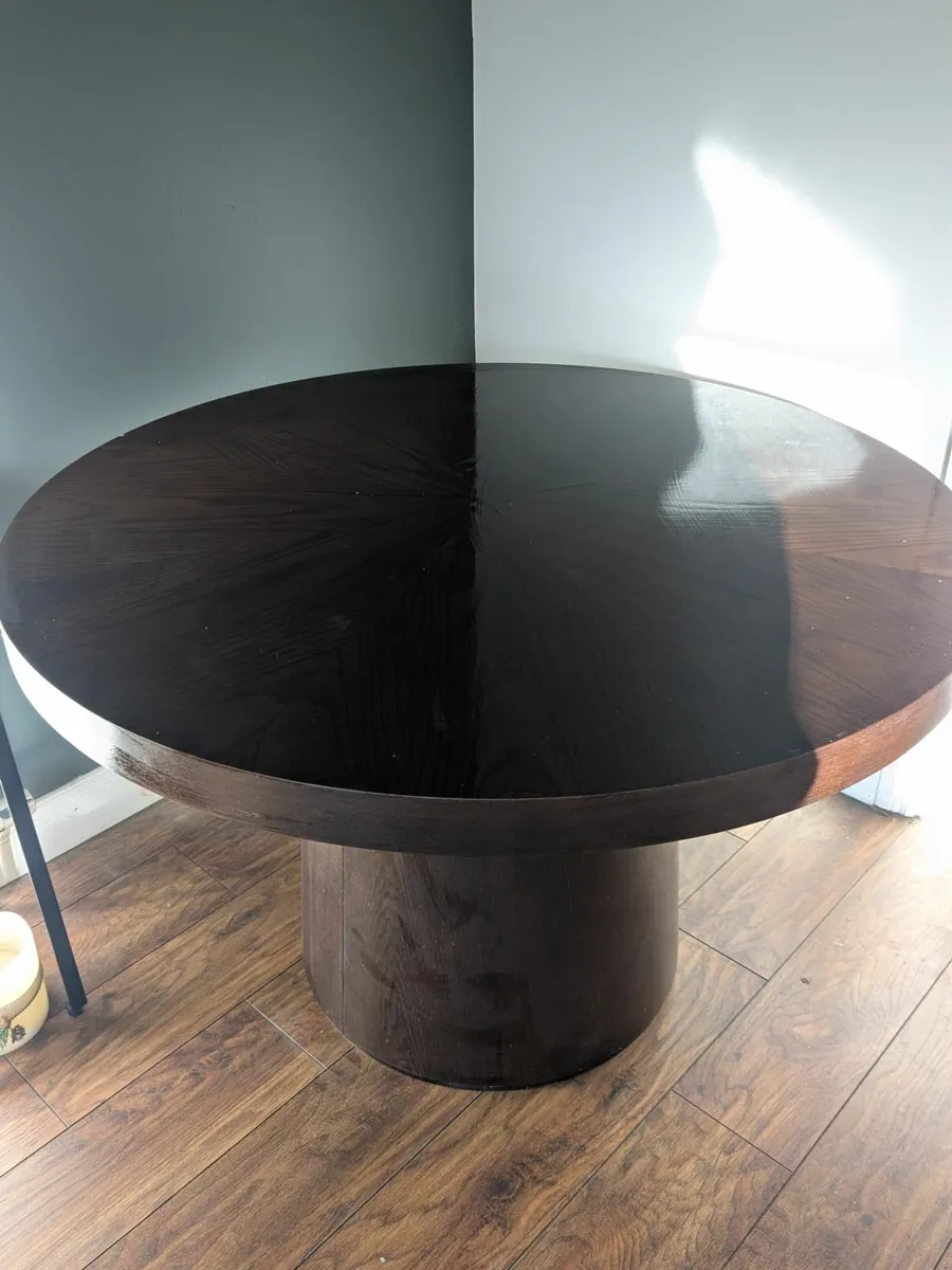 Dinning Table - Image 3