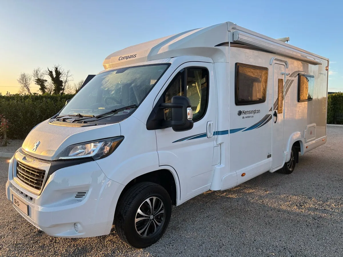 COMPASS KENSINGTON 2.0 185 4x BERTH / LOW MILEAGE - Image 1